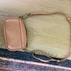 Madewell tan crossbody bag
